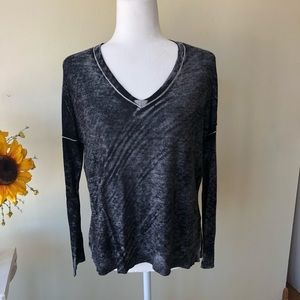 Line 10% Cashmere oversized V-neck size XS